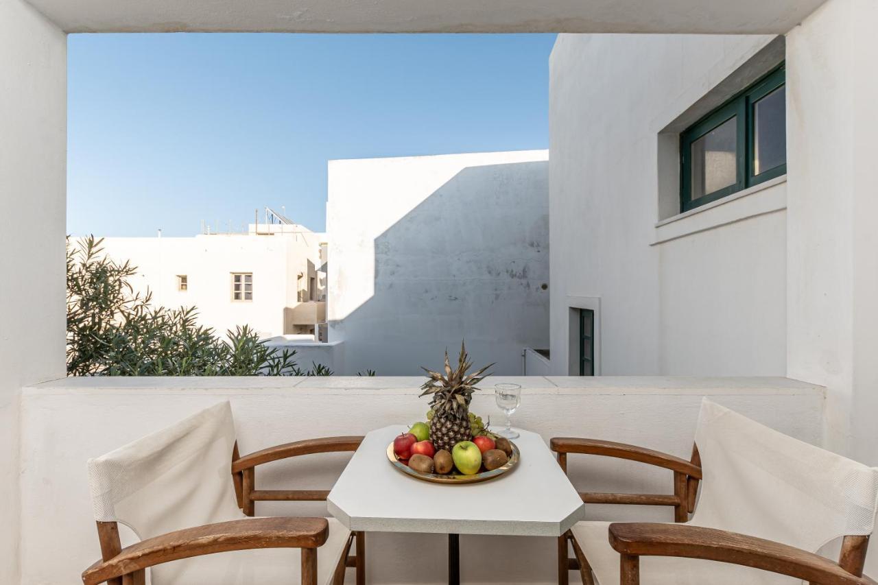 Hotel Palatia Naxos City ภายนอก รูปภาพ