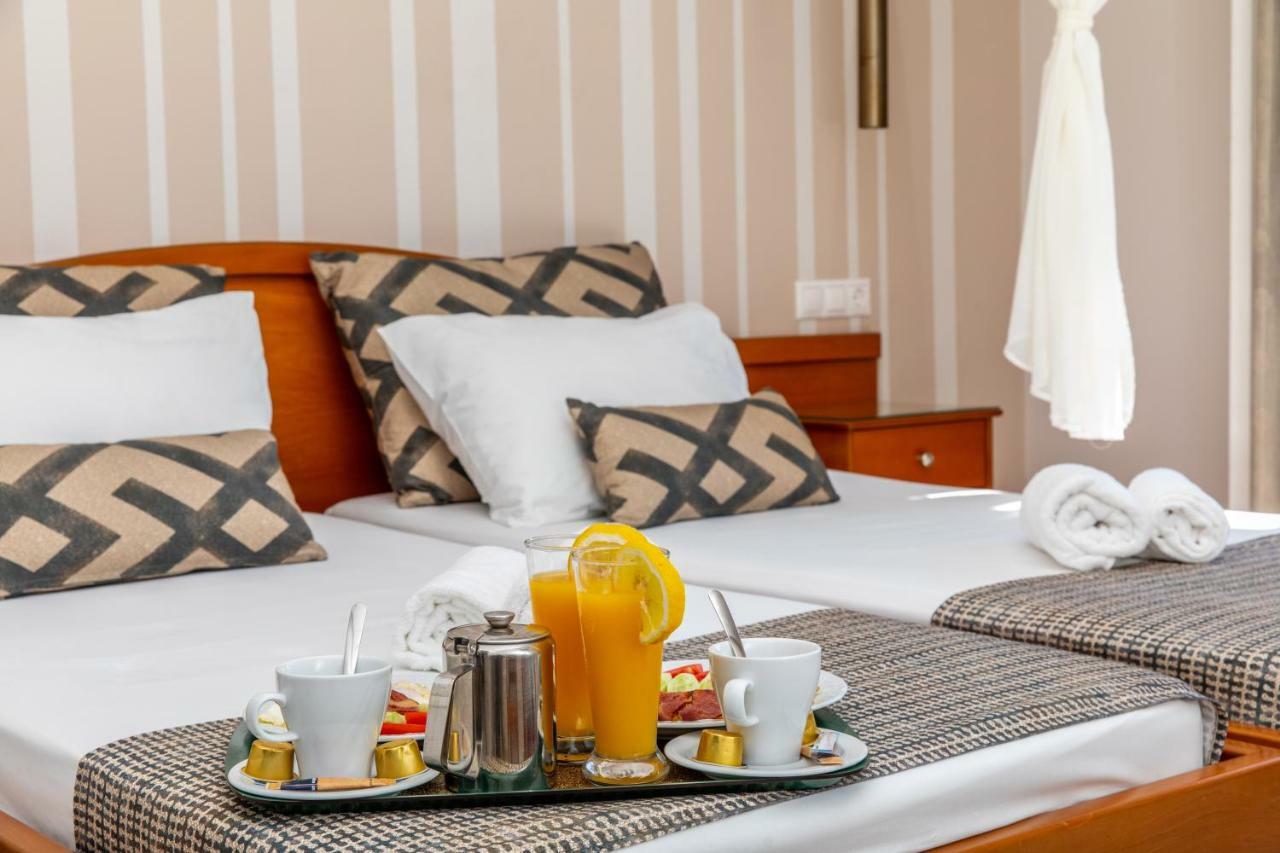 Hotel Palatia Naxos City ภายนอก รูปภาพ