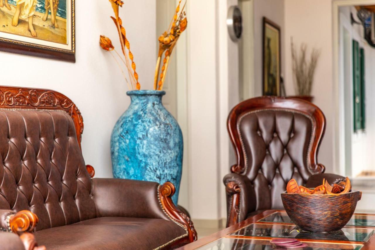 Hotel Palatia Naxos City ภายนอก รูปภาพ